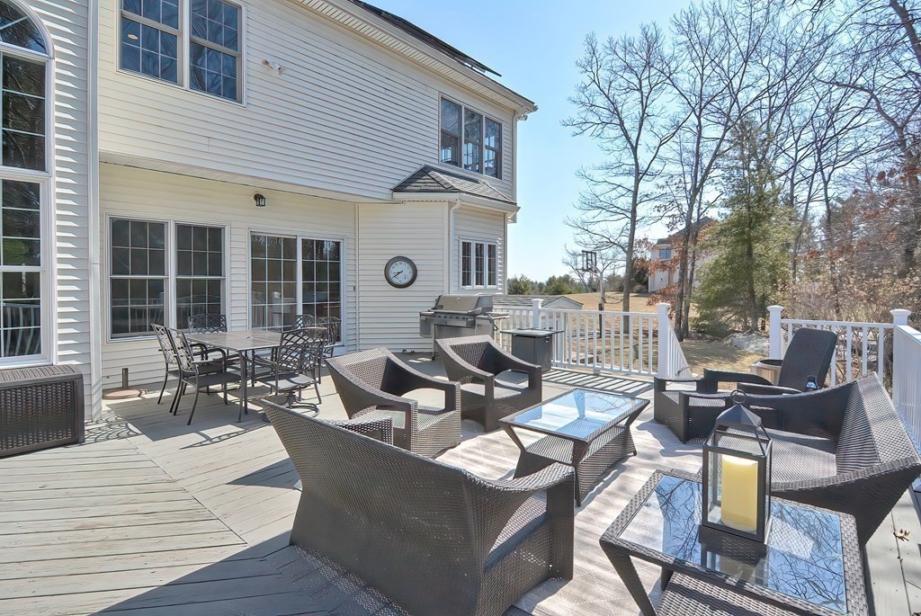 51 Mohawk Path Holliston, MA 01746 - Photo 39 of 42 Gallery Image 39