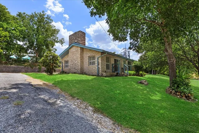 $350,000 | 609 River Road, Blanco, TX 78606
