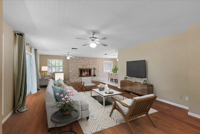 $350,000 | 609 River Road, Blanco, TX 78606