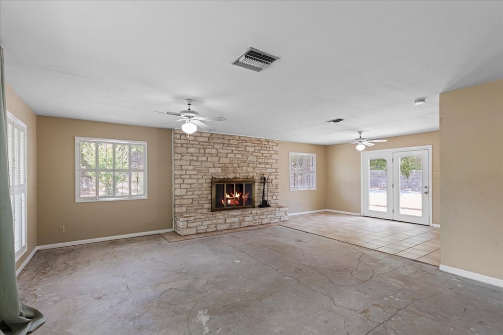 609 River Road Blanco, TX 78606 - Photo 9 of 46