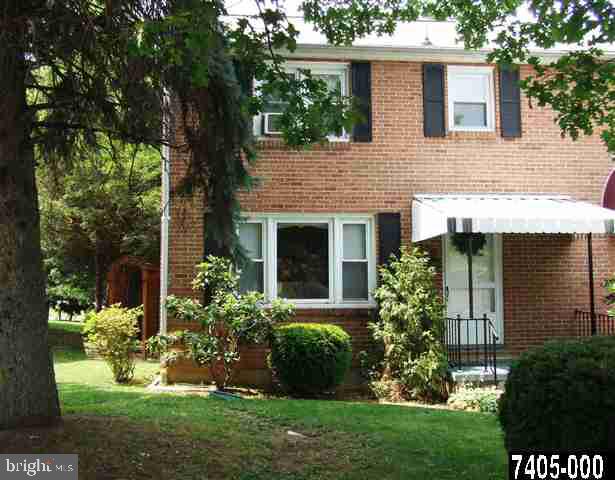 329 Irving Road York, PA 17403 - Photo 1 of 25 Gallery Image 1