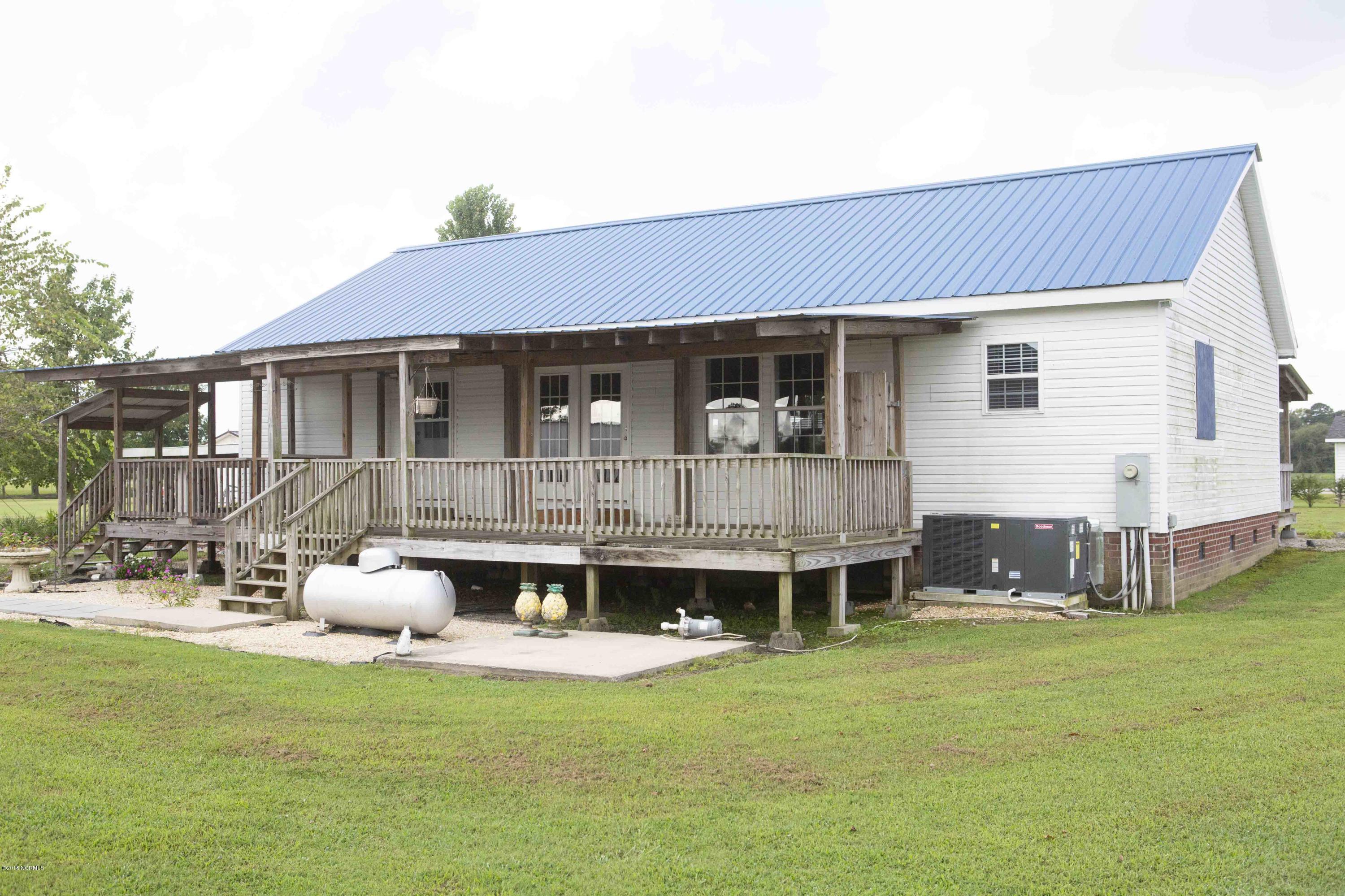 4437 Pleasant Plain Road Ayden, NC 28513 - Photo 1 of 59 4437 Pleasant Plain Rd001