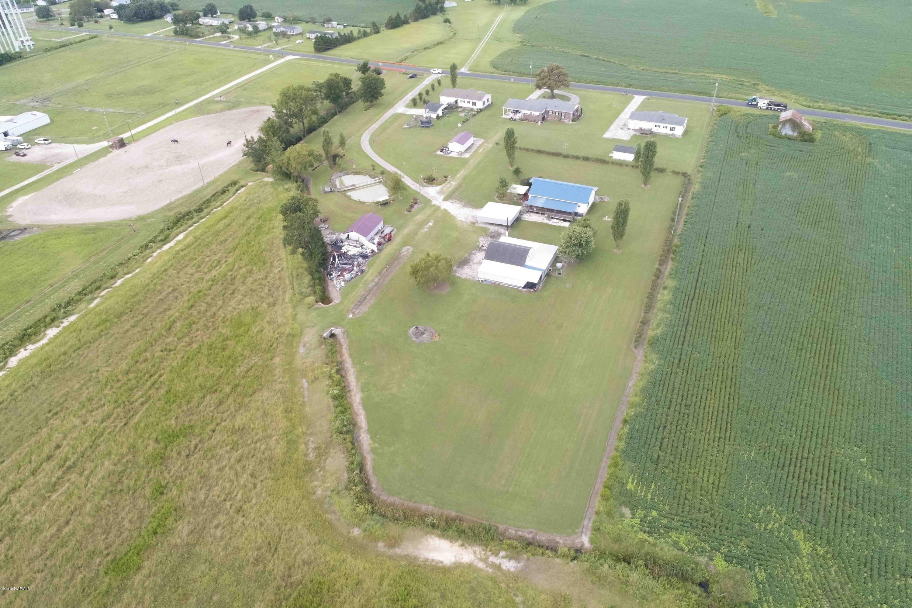 4437 Pleasant Plain Road Ayden, NC 28513 - Photo 28 of 59 4437 Pleasant Plain Rd028