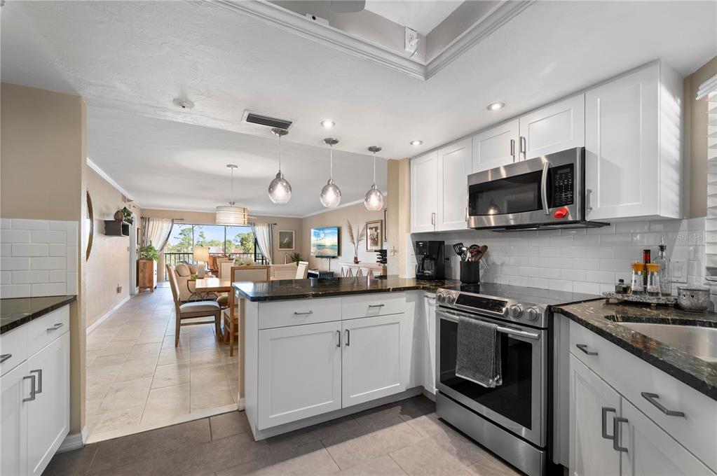 23465 Harbor View Road, Unit 724 Punta Gorda, FL 33980 - Photo 8 of 39