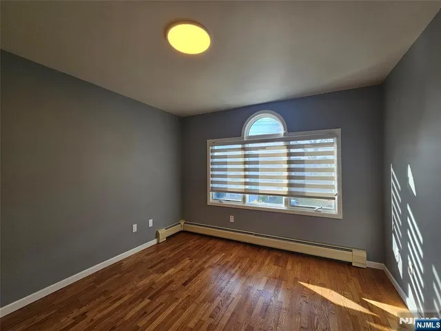 $4,300 | 233 Warren Avenue, Unit B, Fort Lee, NJ 07024