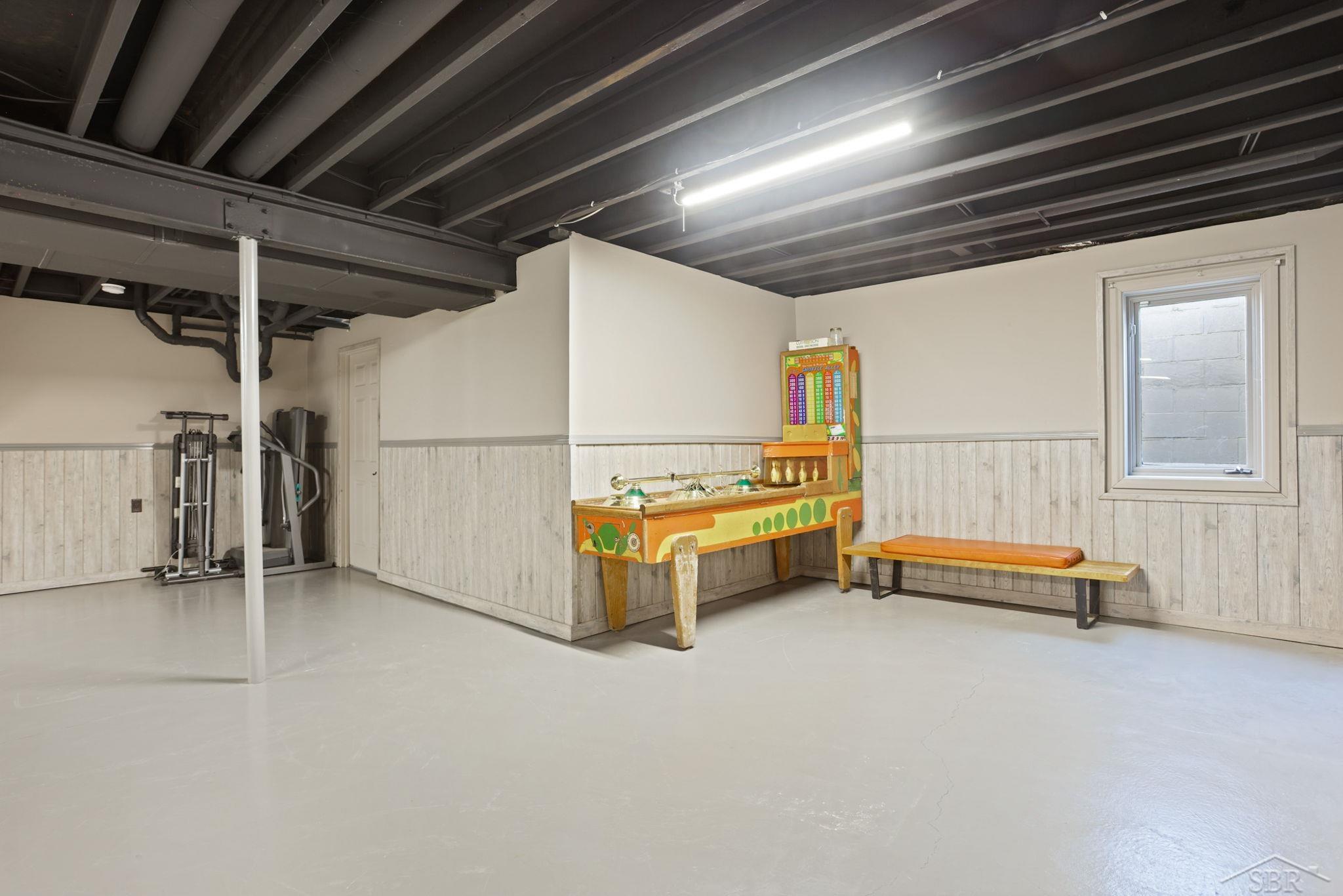 4637 Hackett Road Saginaw, MI 48603 - Photo 44 of 77 50134540-05fb3bee-8111-4d41-a8f5-a31839c3c60b.JPG