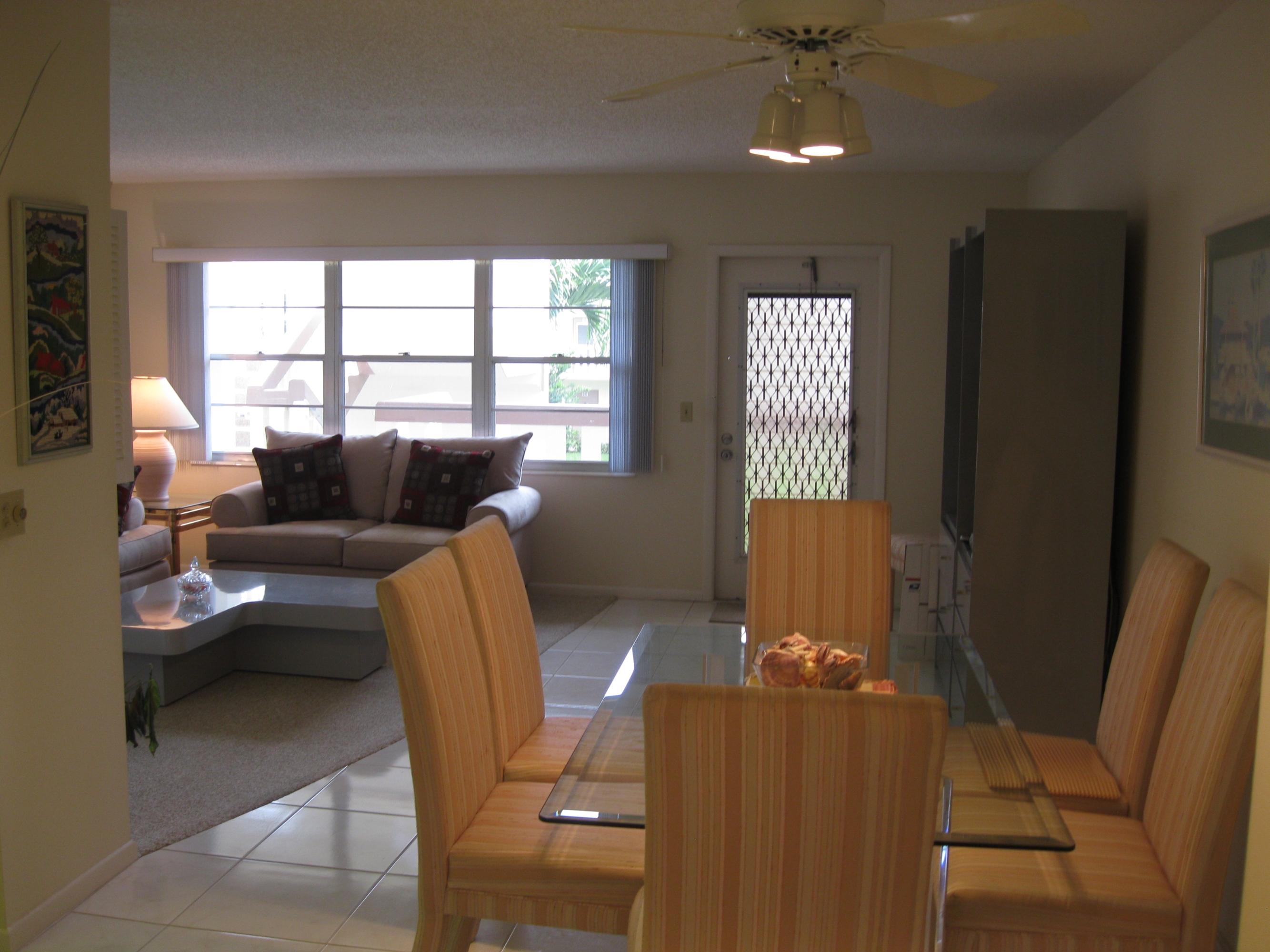 321 Preston H, Unit 3210 Boca Raton, FL 33434 - Photo 8 of 17 Great Room
