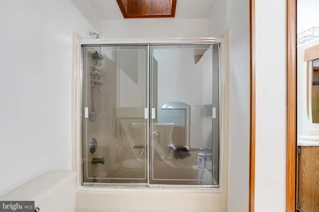 $795,000 | 3160 Rolling Road, Edgewater, MD 21037