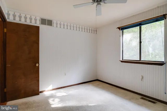 $795,000 | 3160 Rolling Road, Edgewater, MD 21037