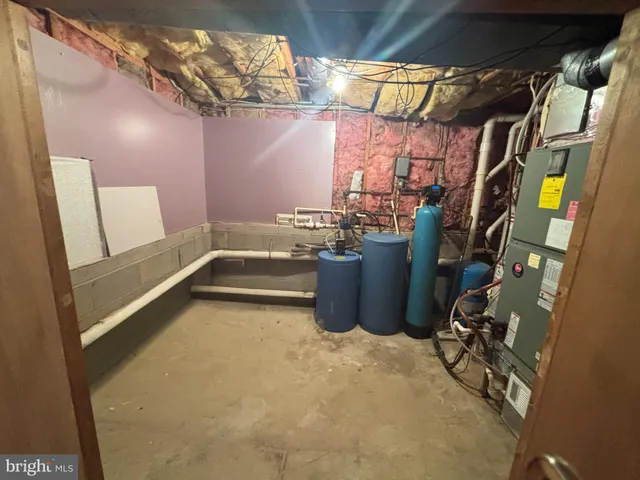 $795,000 | 3160 Rolling Road, Edgewater, MD 21037