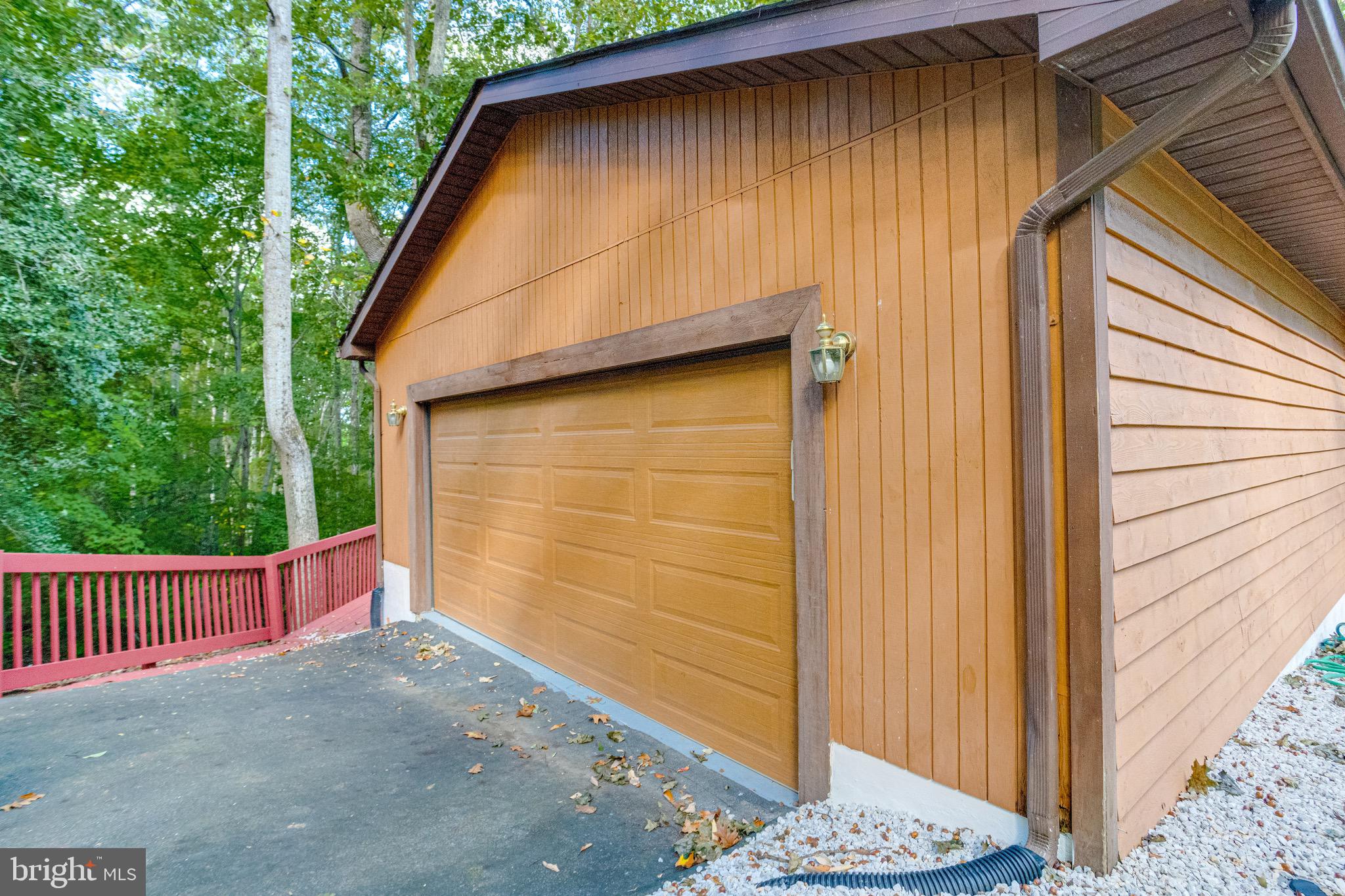 3160 Rolling Road Edgewater, MD 21037 - Photo 40 of 62 Side Load Two Car Garage