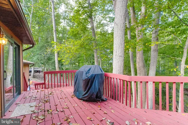 $795,000 | 3160 Rolling Road, Edgewater, MD 21037