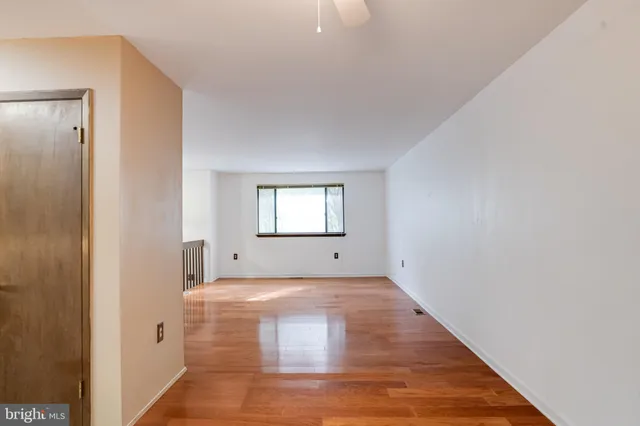 $795,000 | 3160 Rolling Road, Edgewater, MD 21037