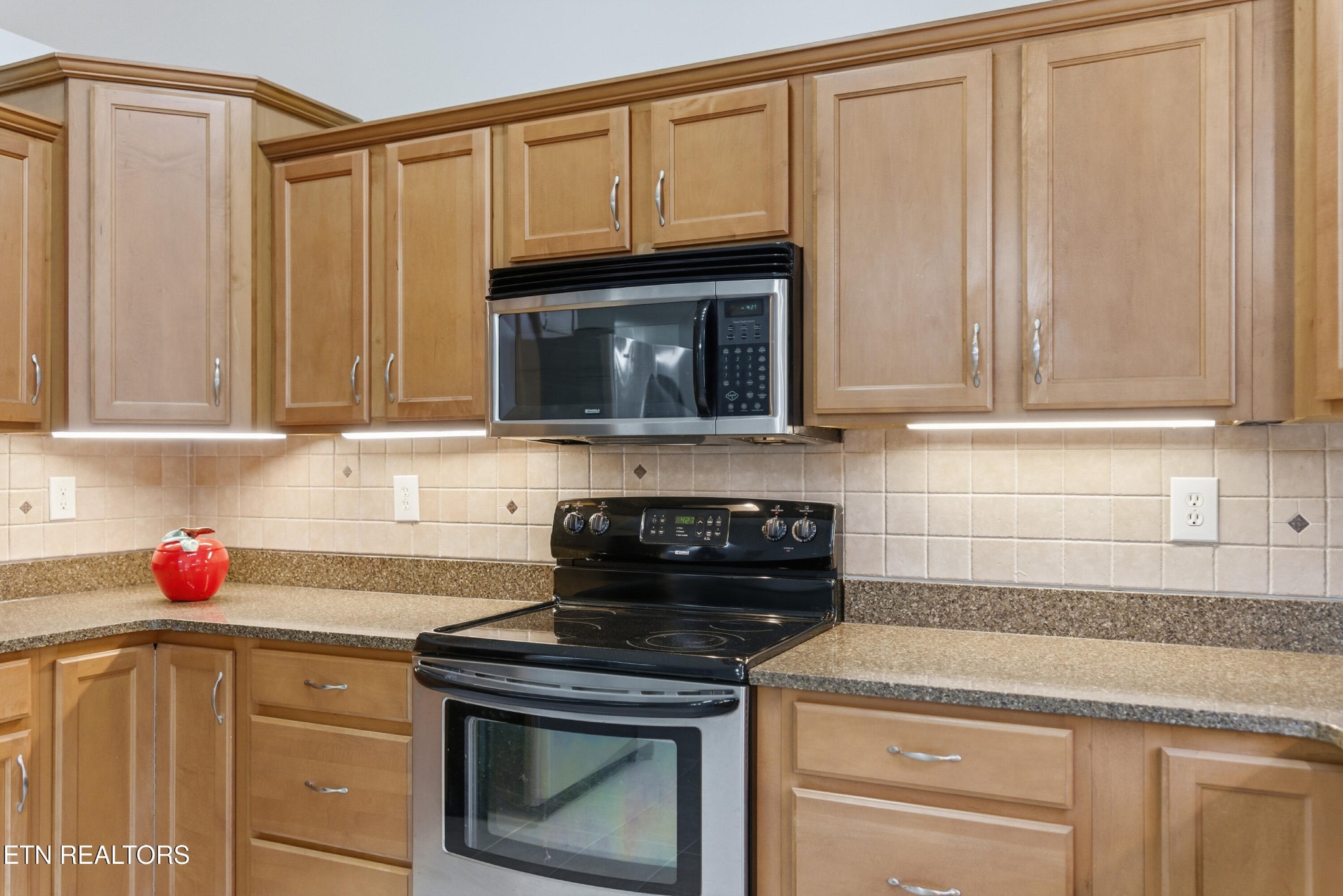 9650 Captain Smith Lane Corryton, TN 37721 - Photo 12 of 34