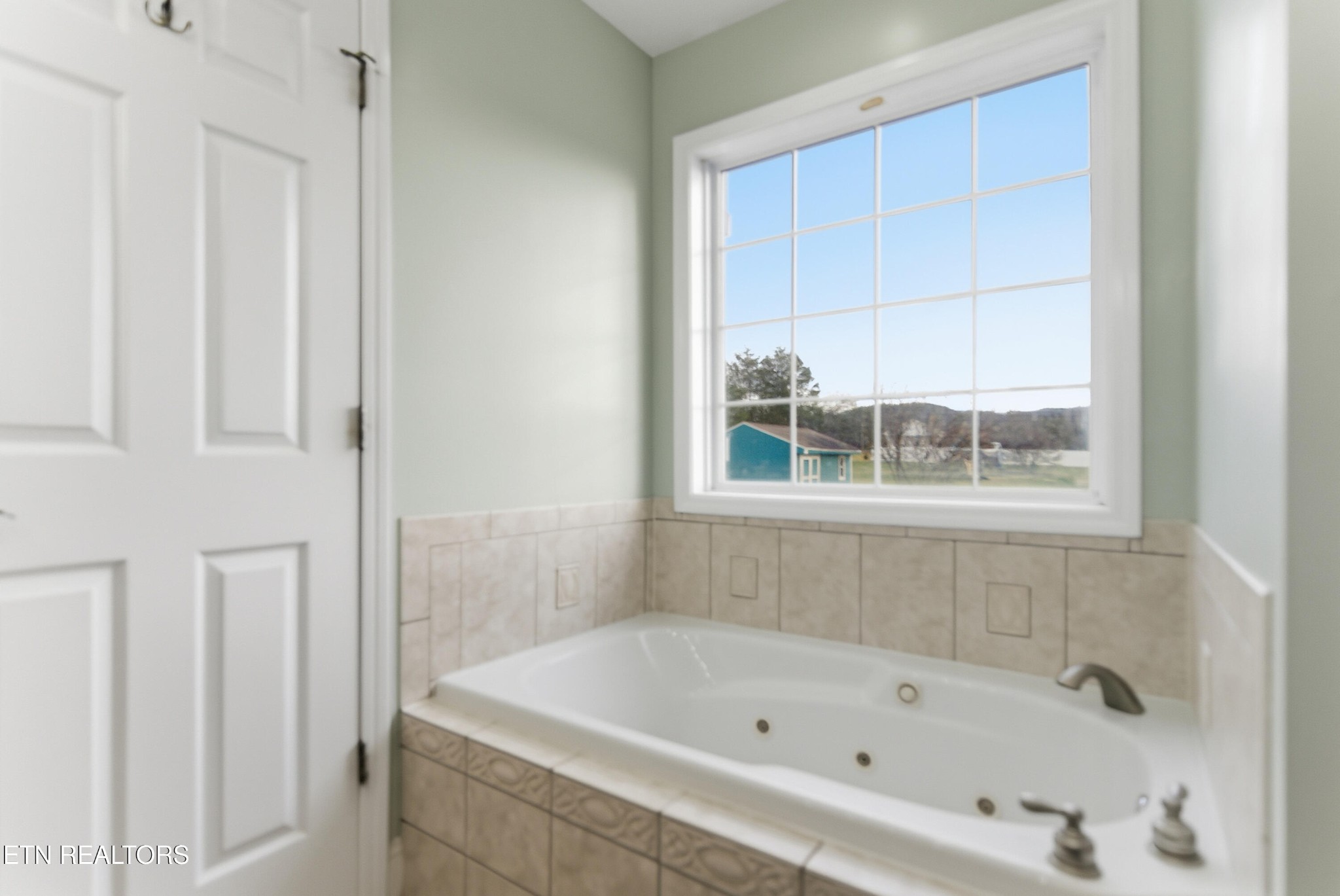 9650 Captain Smith Lane Corryton, TN 37721 - Photo 16 of 34