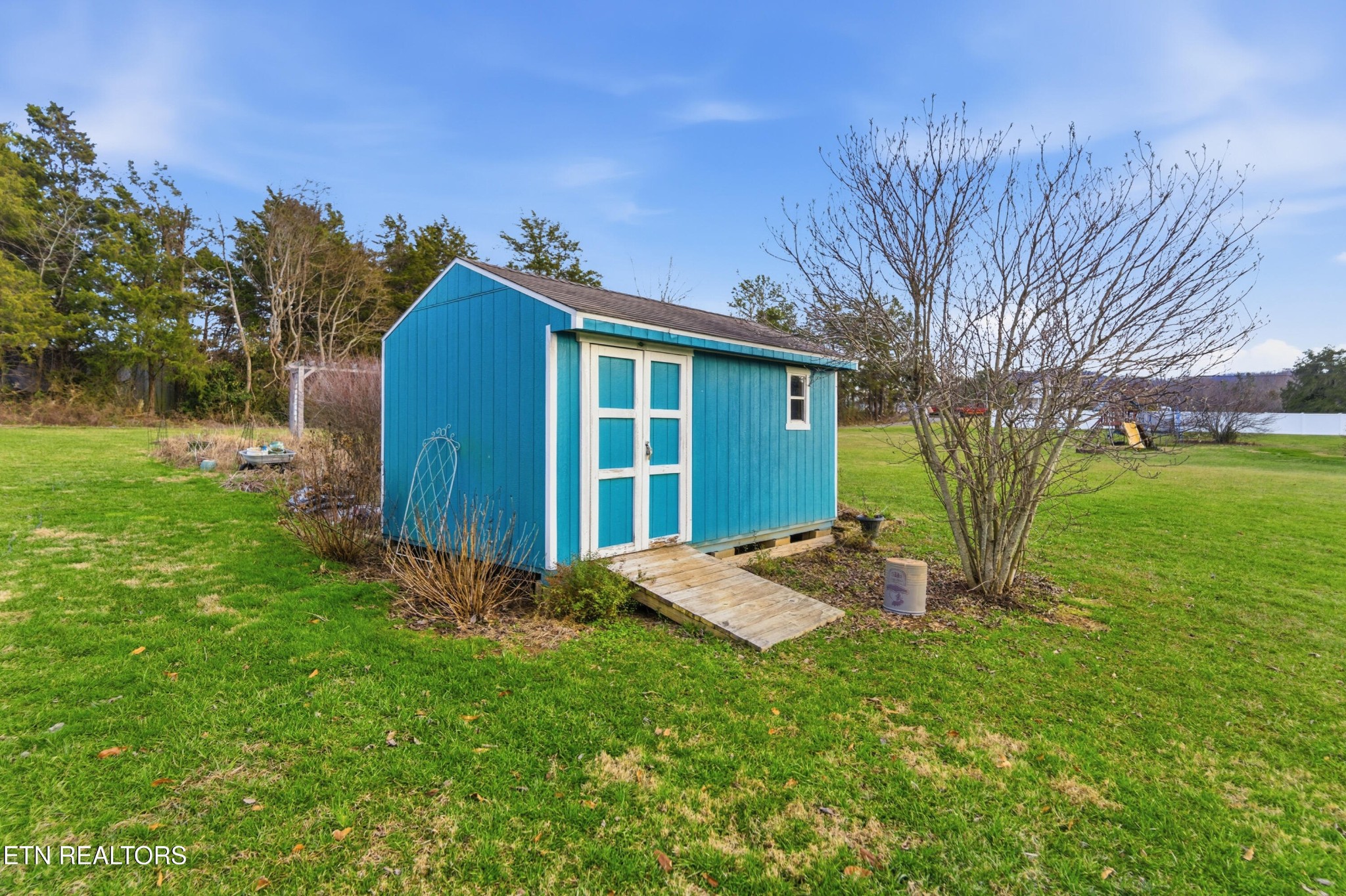 9650 Captain Smith Lane Corryton, TN 37721 - Photo 31 of 34