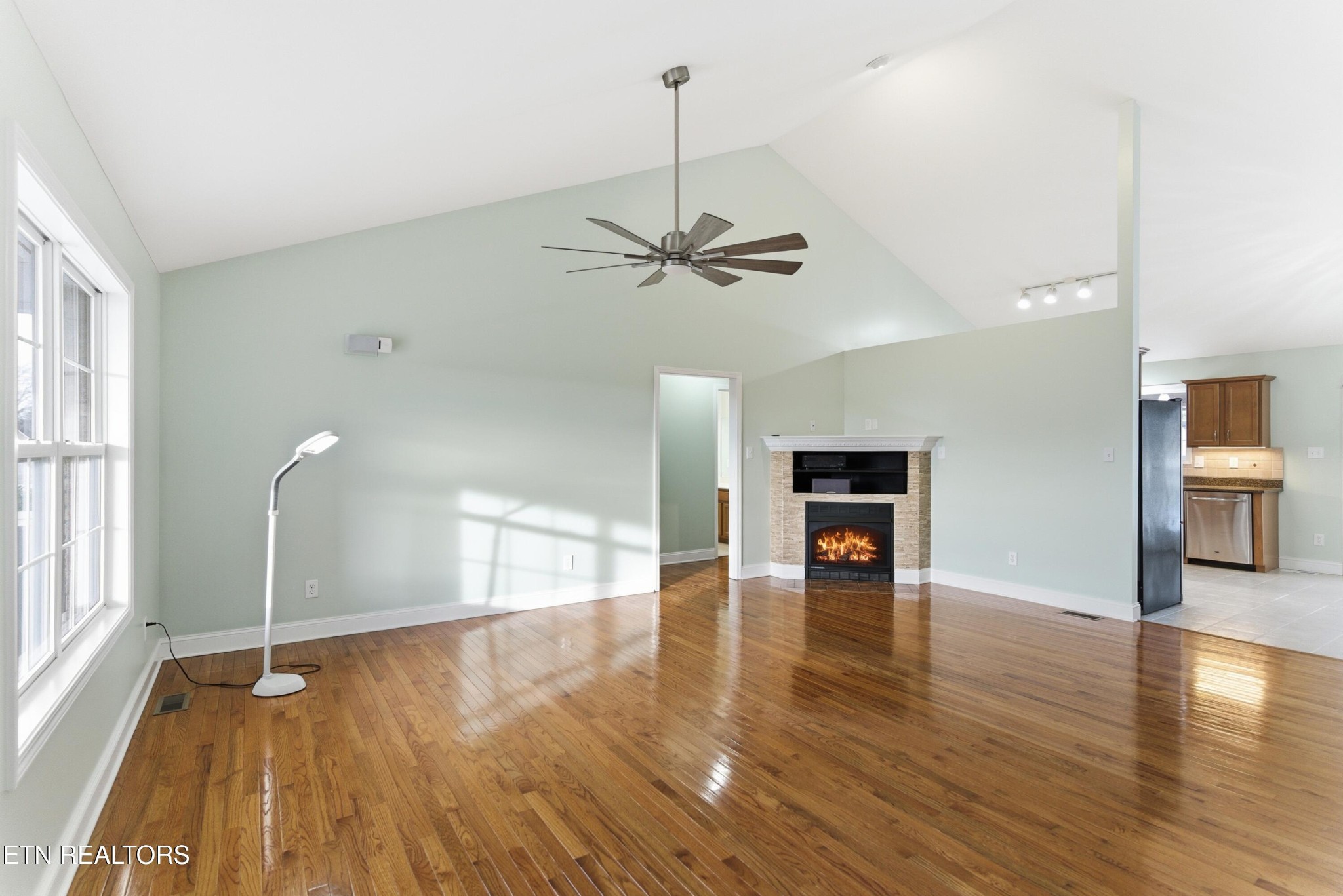 9650 Captain Smith Lane Corryton, TN 37721 - Photo 7 of 34