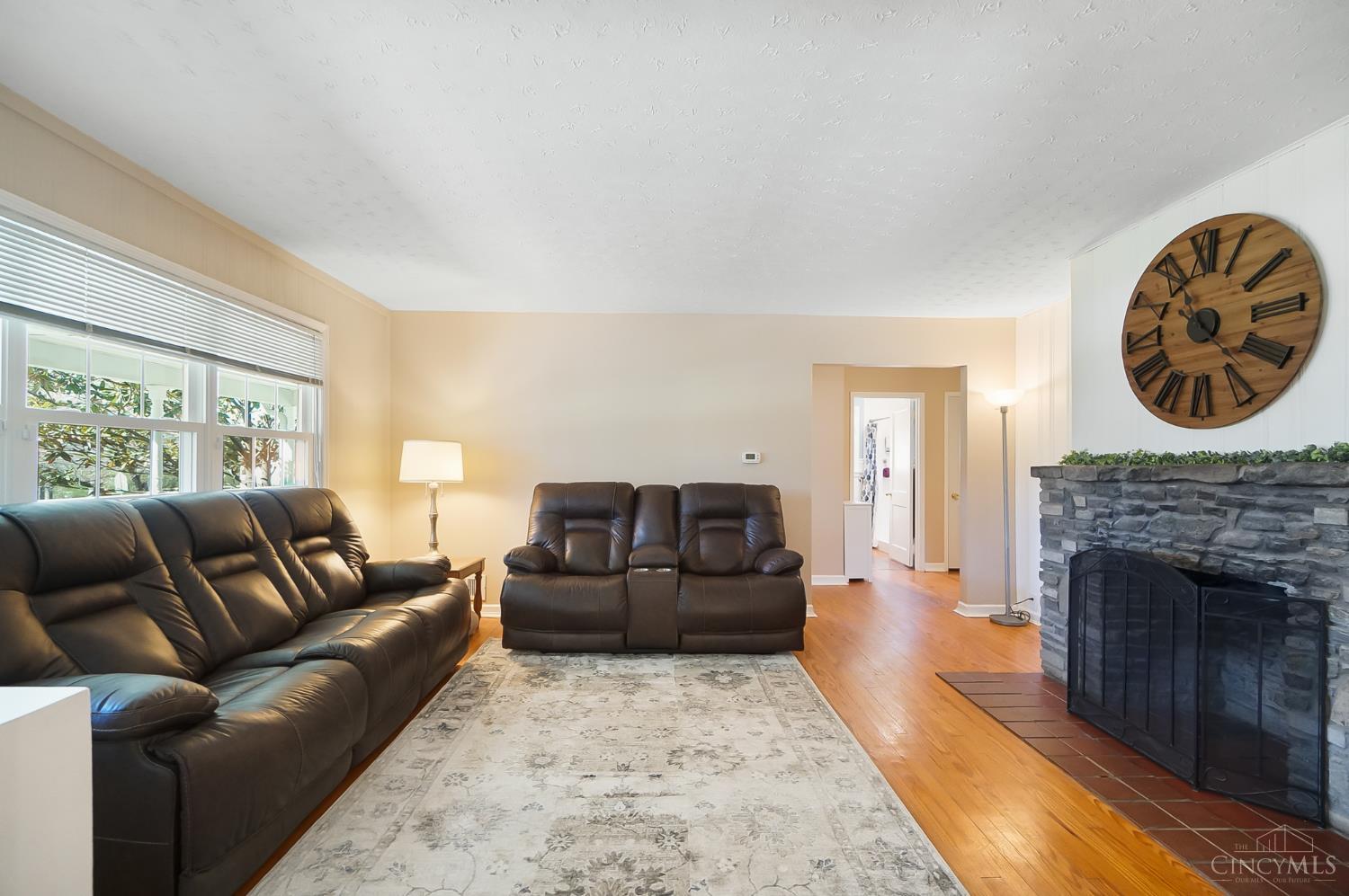 1014 Gaskins Road Cincinnati, OH 45245 - Photo 28 of 71