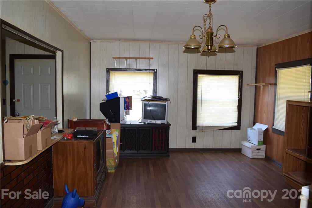 3762 Seitz Road Morganton, NC 28655 - Photo 11 of 17 Gallery Image 11