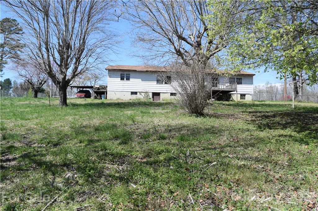 3762 Seitz Road Morganton, NC 28655 - Photo 7 of 17 Gallery Image 7