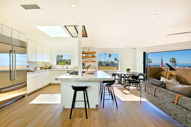 $25,000 | 231 Bonair Street, La Jolla, CA 92037