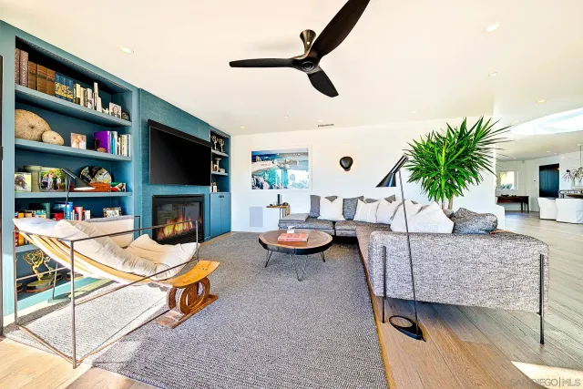 $25,000 | 231 Bonair Street, La Jolla, CA 92037