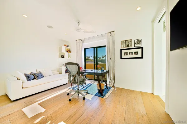 $25,000 | 231 Bonair Street, La Jolla, CA 92037