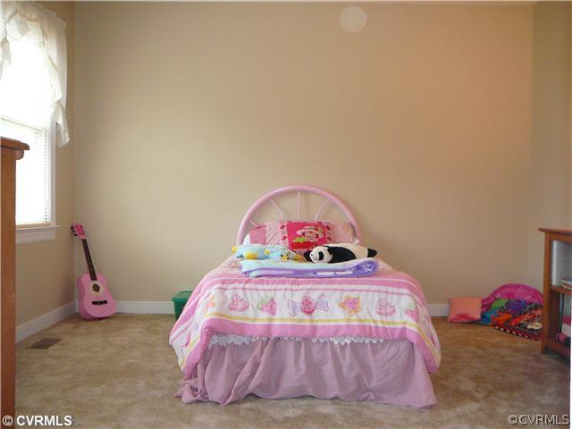 912 Rasmussen Drive Sandston, VA 23150 - Photo 12 of 12 Bedroom - 1st Floor Bedroom