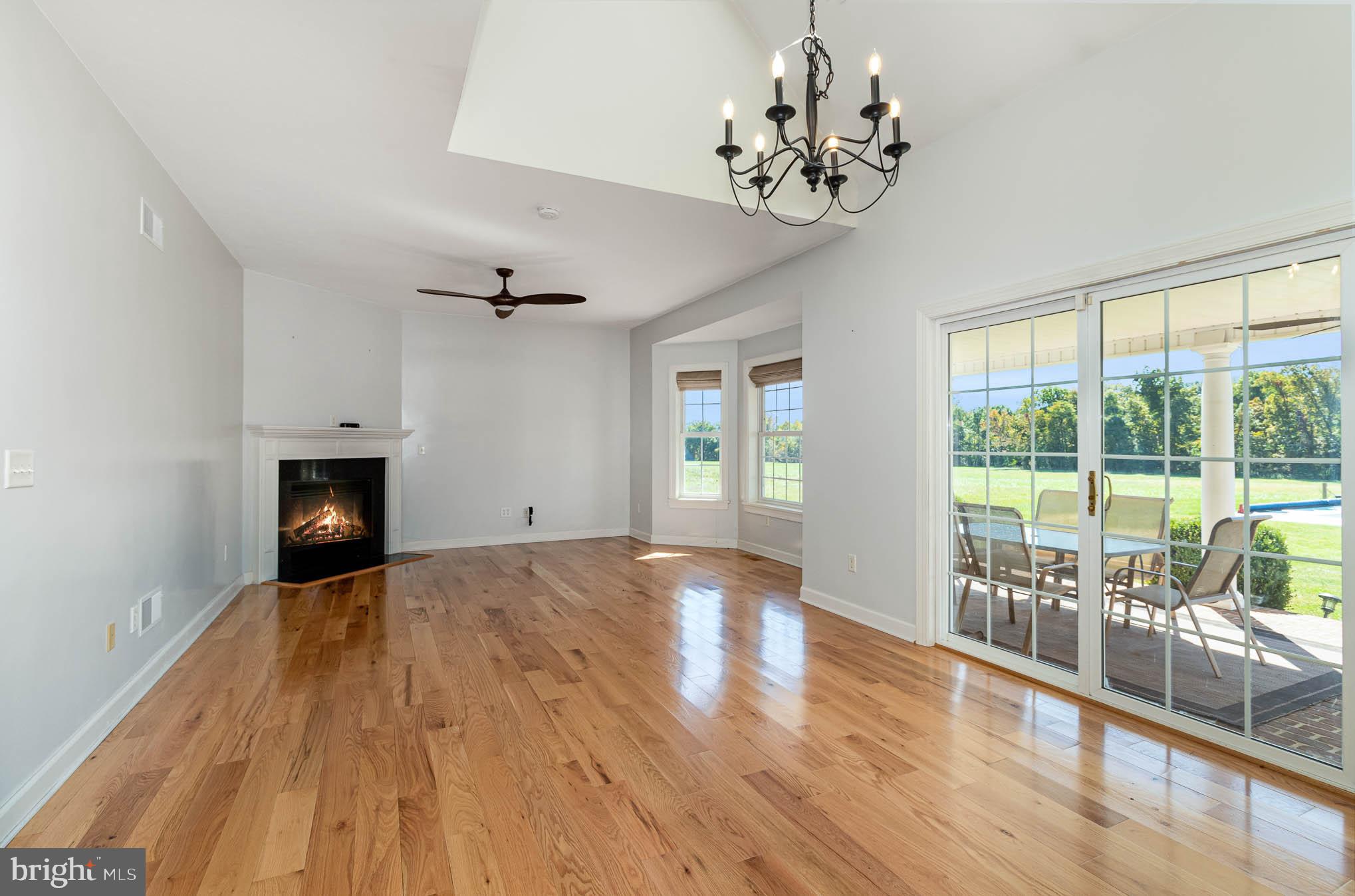 40 Old Rte 30 Biglerville, PA 17307 - Photo 11 of 50 Dining Area
