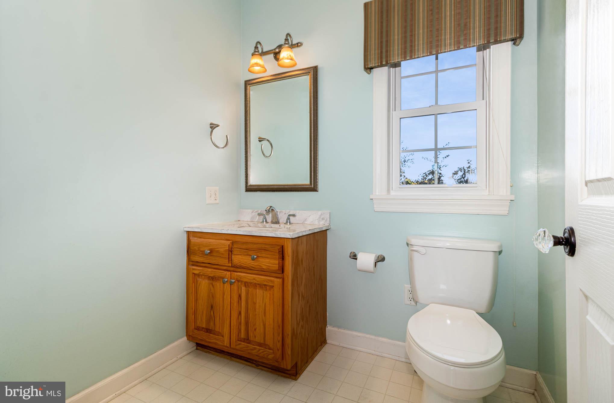 40 Old Rte 30 Biglerville, PA 17307 - Photo 13 of 50 1/2 Bathroom