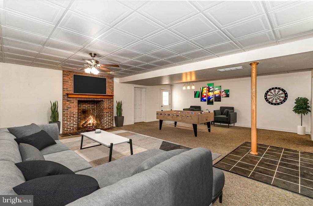 40 Old Rte 30 Biglerville, PA 17307 - Photo 28 of 50 LL Family room. Photo is virtually staged.