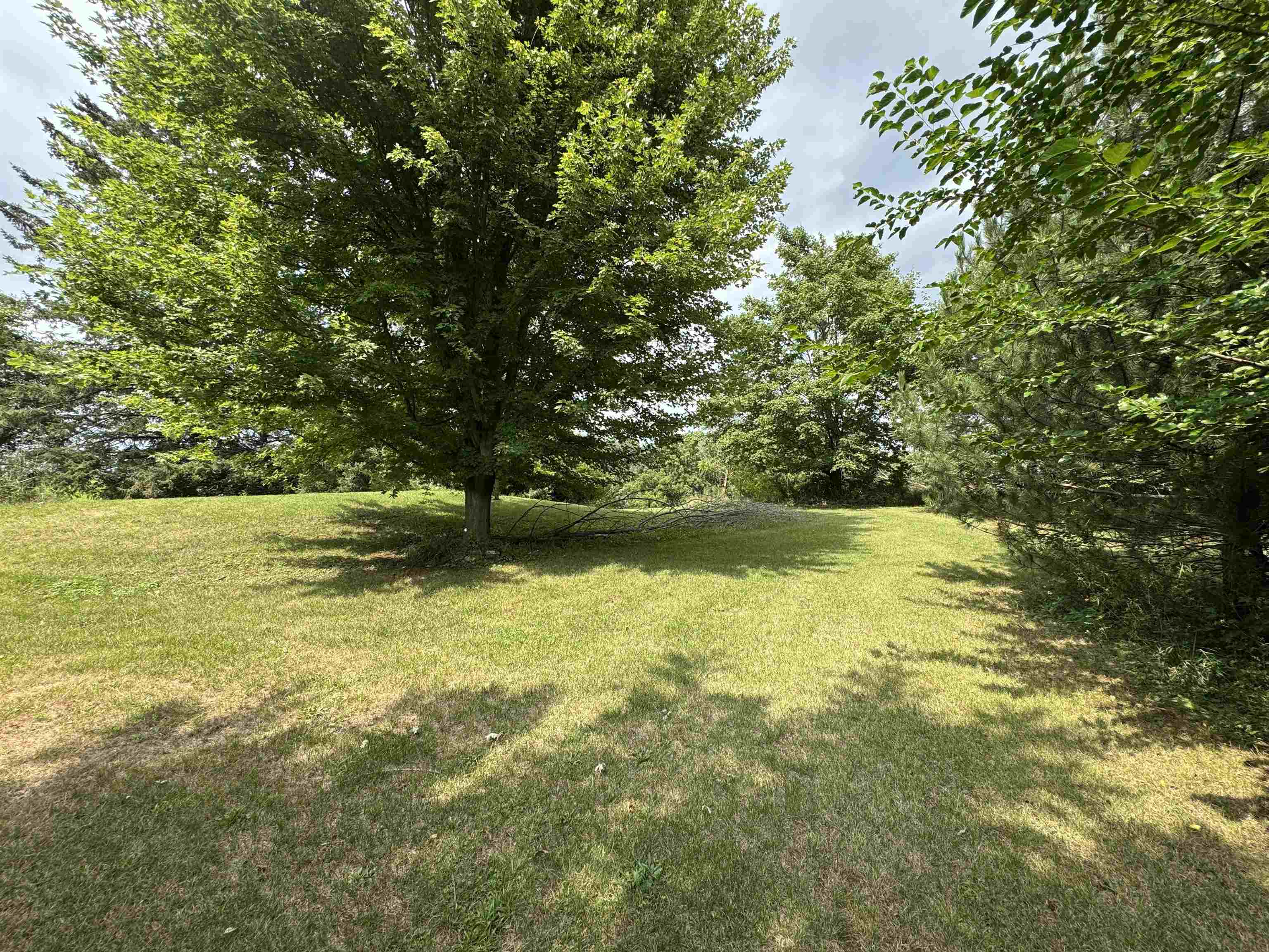 W6324 Iliff Road Monroe, WI 53566 - Photo 49 of 55 Gallery Image 49