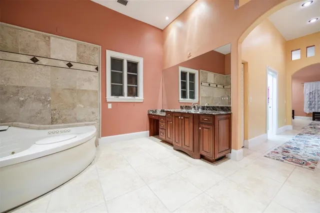 $1,995,000 | 18910 Northwest 78th Avenue, Alachua, FL 32615