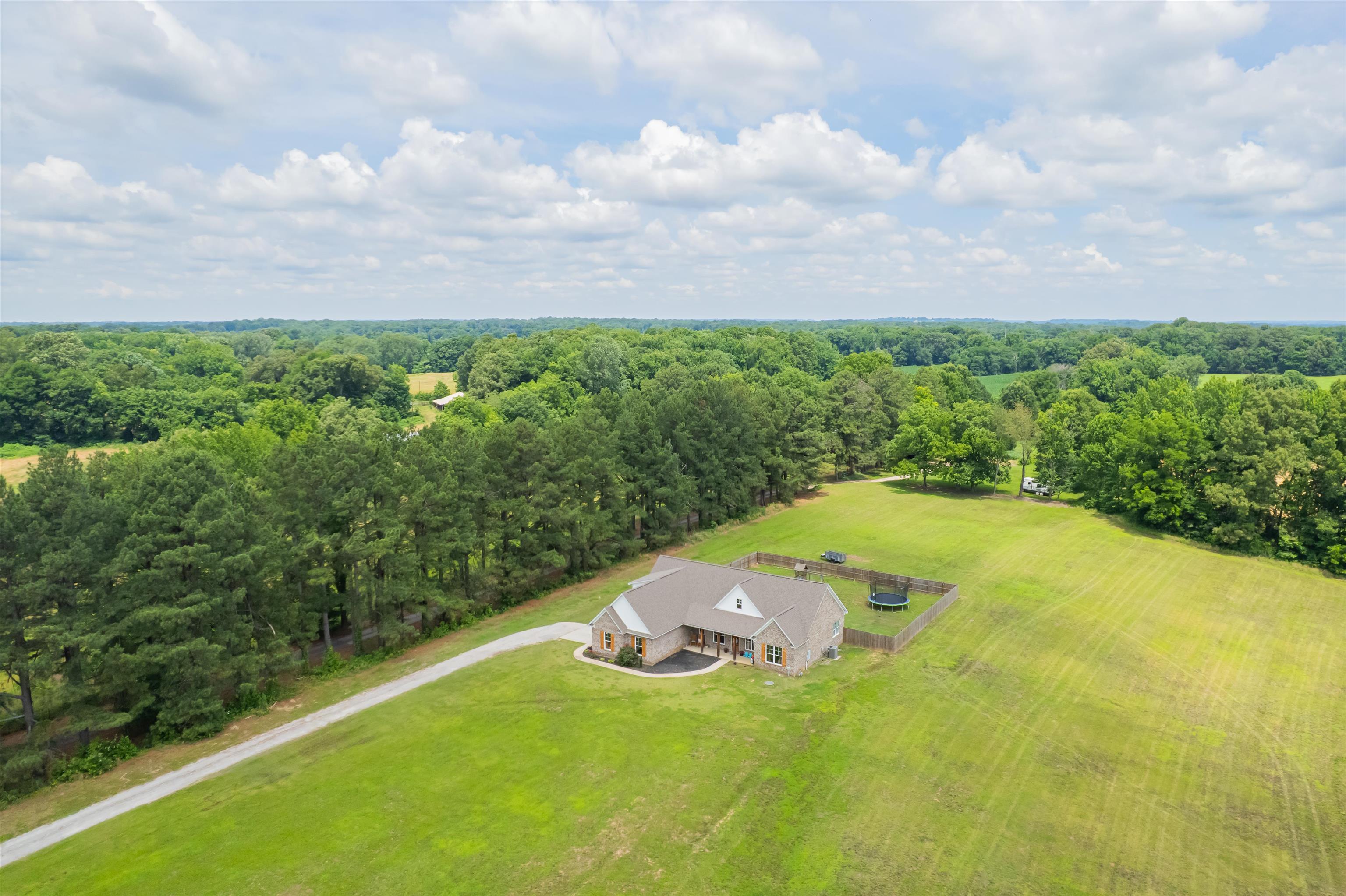 378 Holly Grove Road Covington, TN 38019 - Photo 2 of 27 Gallery Image 2