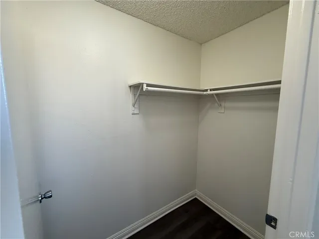 $2,195 | 1212 Gladys Avenue, Unit 203, Long Beach, CA 90804