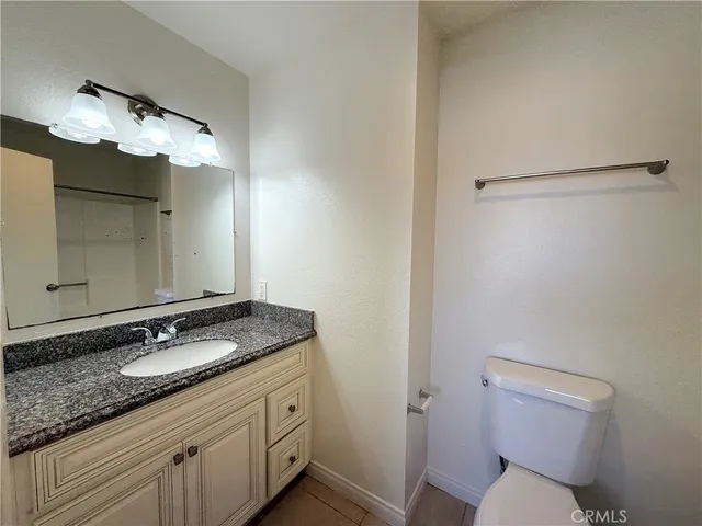 $2,195 | 1212 Gladys Avenue, Unit 203, Long Beach, CA 90804