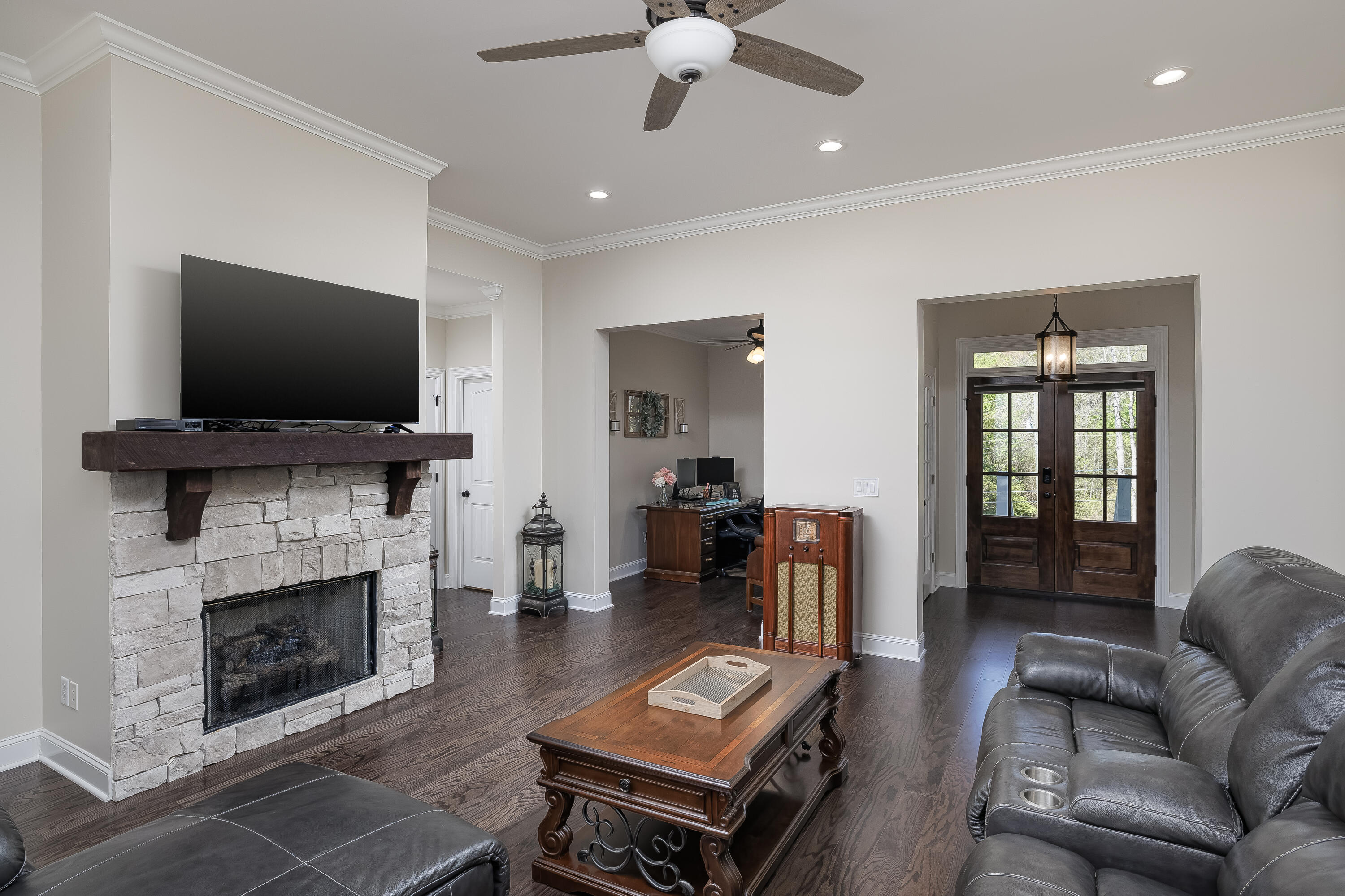 11536 Armstrong Road Soddy Daisy, TN 37379 - Photo 16 of 32 2023_04_April_11536_Armstrong_Rd_0017
