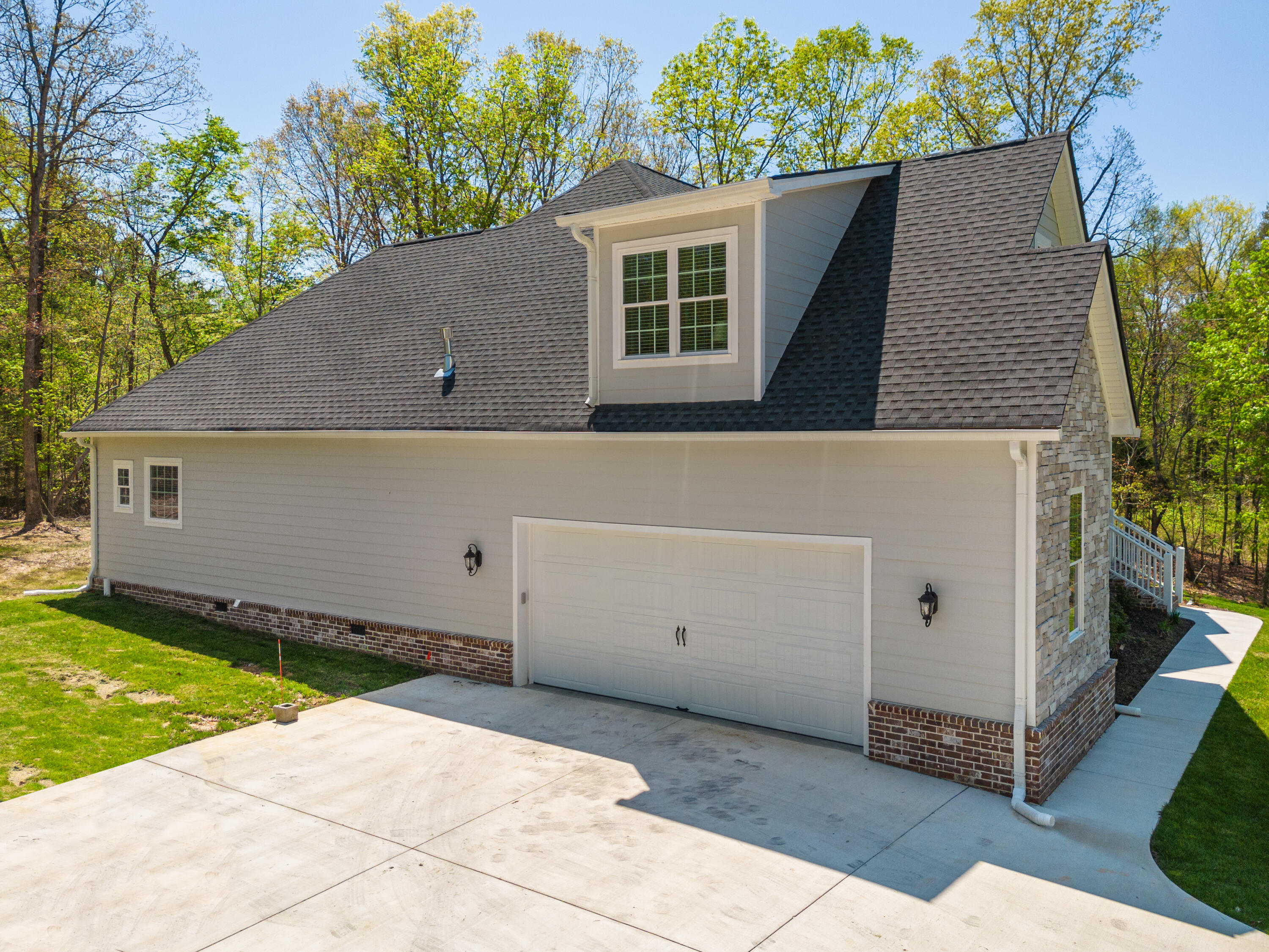11536 Armstrong Road Soddy Daisy, TN 37379 - Photo 2 of 32 2023_04_April_11536_Armstrong_Rd_0005