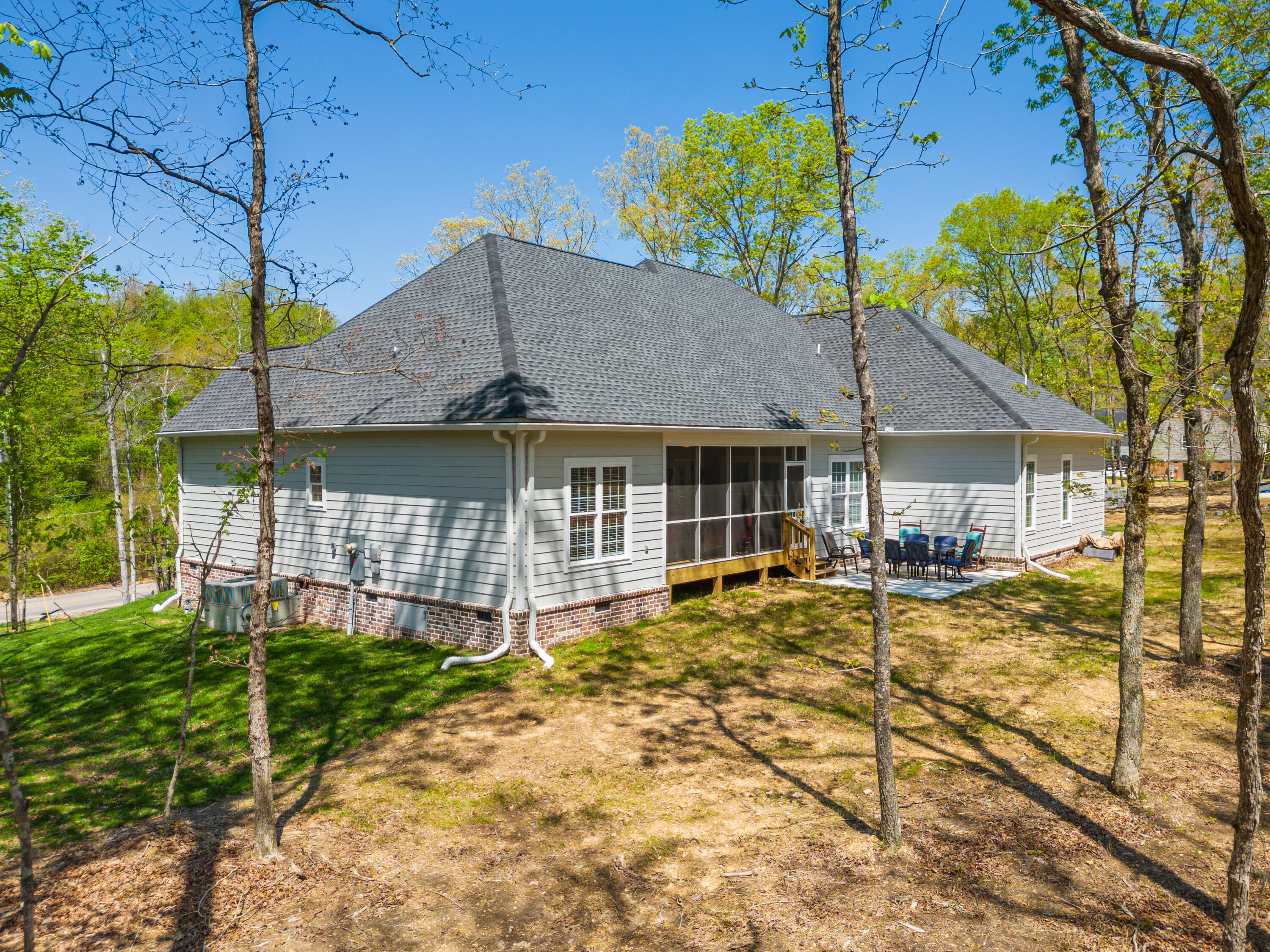 11536 Armstrong Road Soddy Daisy, TN 37379 - Photo 5 of 32 2023_04_April_11536_Armstrong_Rd_0010