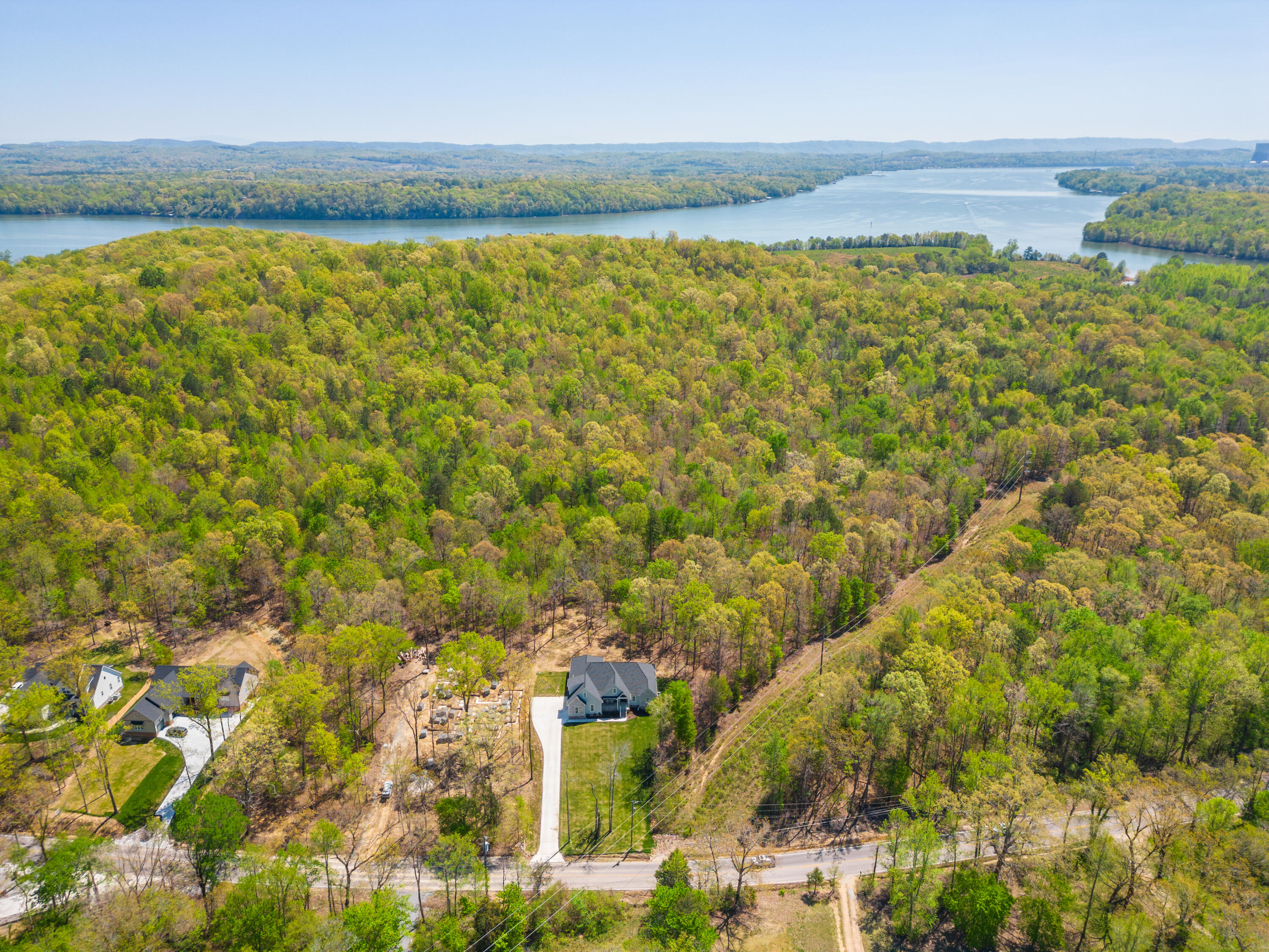 11536 Armstrong Road Soddy Daisy, TN 37379 - Photo 7 of 32 2023_04_April_11536_Armstrong_Rd_0011
