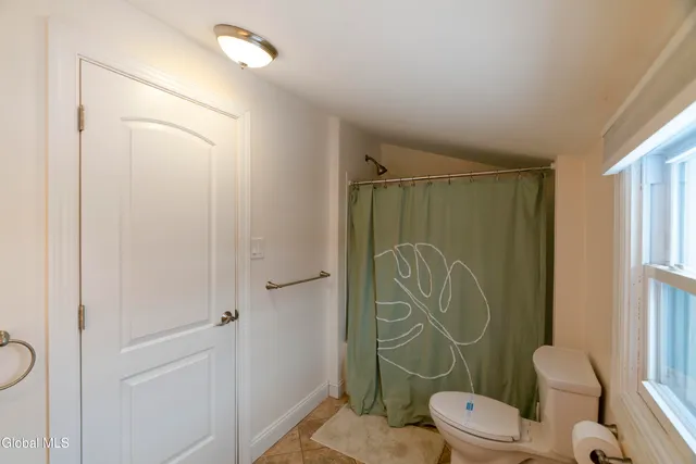 $2,750 | 288 Church Street, Saratoga Springs, NY 12866