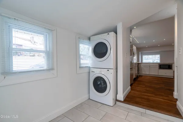 $2,750 | 288 Church Street, Saratoga Springs, NY 12866