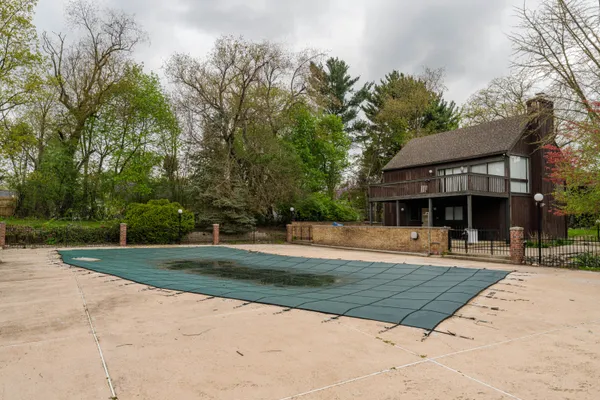 $127,000 | 114 Lanark Court, Unit C, Kalamazoo, MI 49006