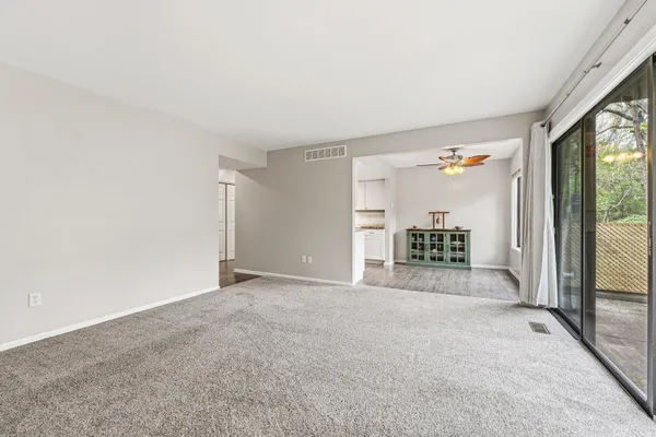 $127,000 | 114 Lanark Court, Unit C, Kalamazoo, MI 49006