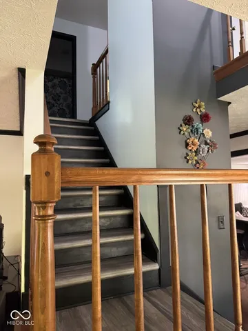 $369,000 | 7832 Mallard Way, Indianapolis, IN 46256