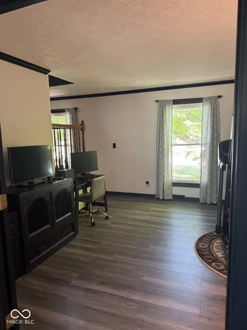 $369,000 | 7832 Mallard Way, Indianapolis, IN 46256