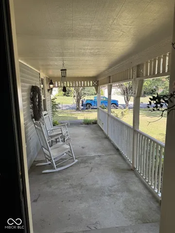 $369,000 | 7832 Mallard Way, Indianapolis, IN 46256