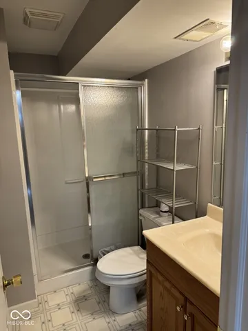 $369,000 | 7832 Mallard Way, Indianapolis, IN 46256