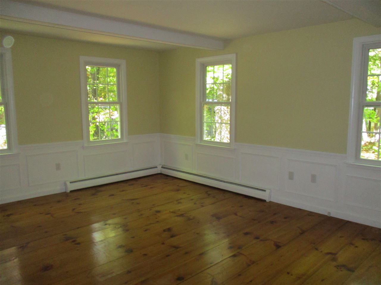 7 Holt Road Amherst, NH 03031 - Photo 16 of 40