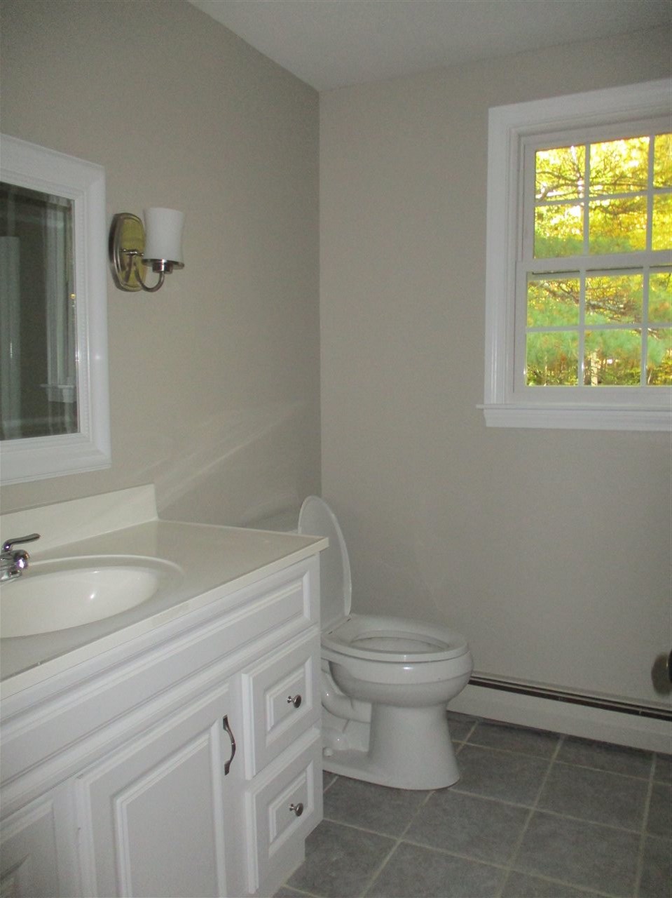 7 Holt Road Amherst, NH 03031 - Photo 28 of 40